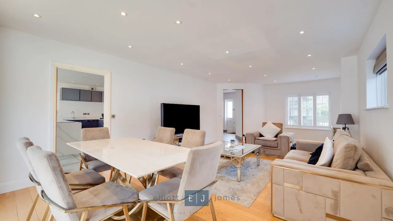 Summerfield Road, Loughton, photo 6