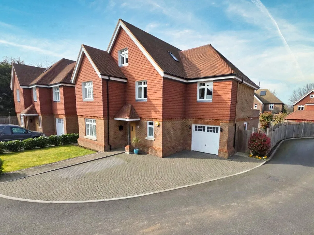 Astor Gardens, Horley, RH6, photo 26