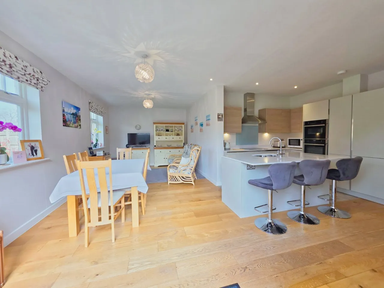 Astor Gardens, Horley, RH6, photo 14