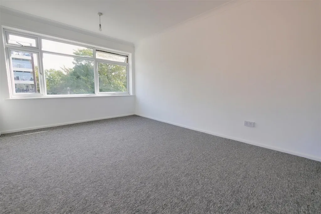 Tennyson Road, Worthing, BN11, photo 4