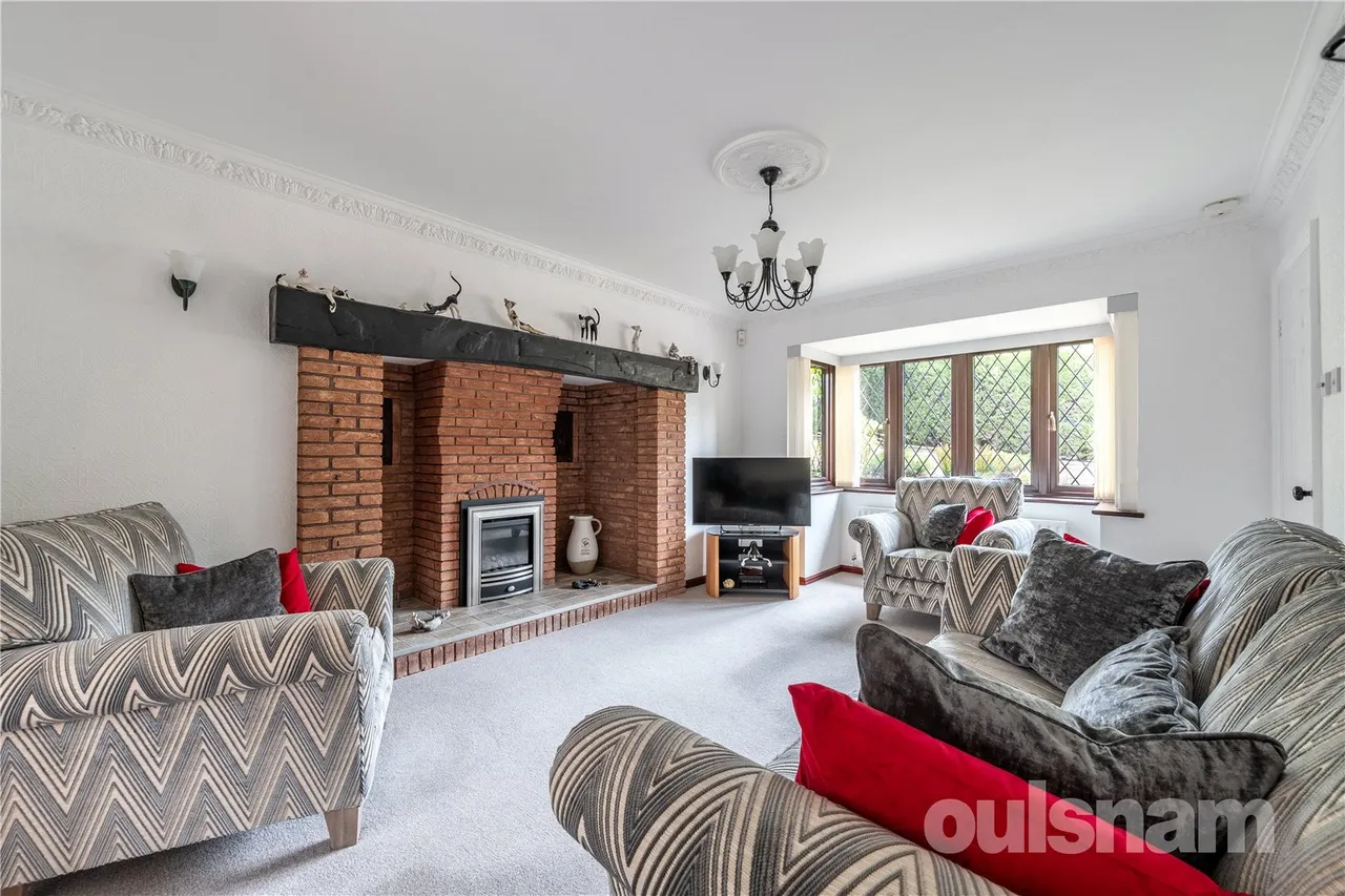 Chesterton Close, Hunt End, Redditch, Worcestershire, B97 5XS, photo 3