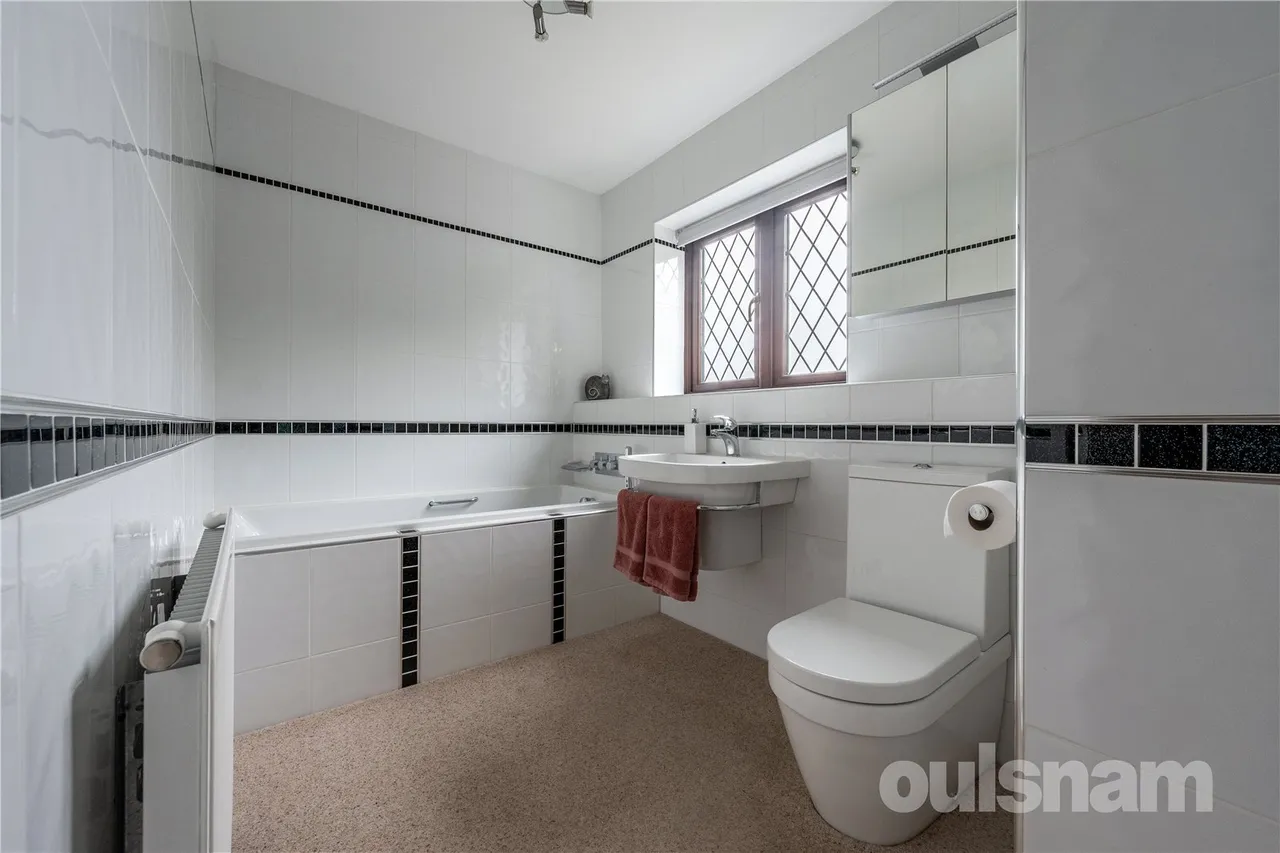 Chesterton Close, Hunt End, Redditch, Worcestershire, B97 5XS, photo 20