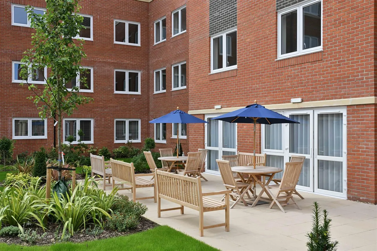 London Road, Basingstoke, RG21, photo 14
