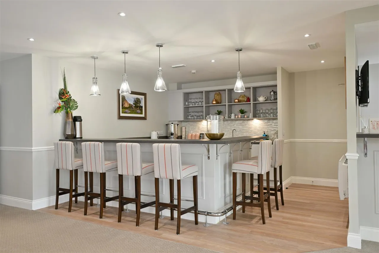 London Road, Basingstoke, RG21, photo 13