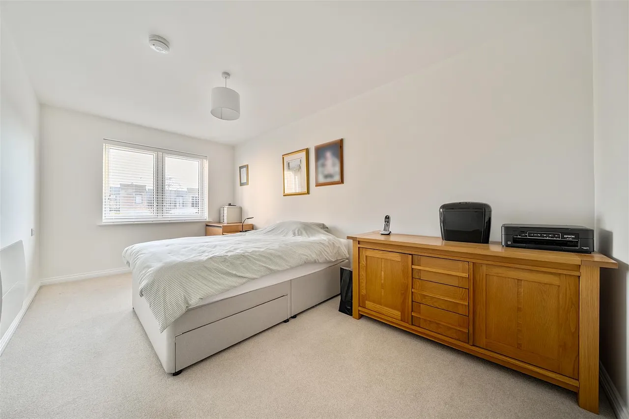 London Road, Basingstoke, RG21, photo 7