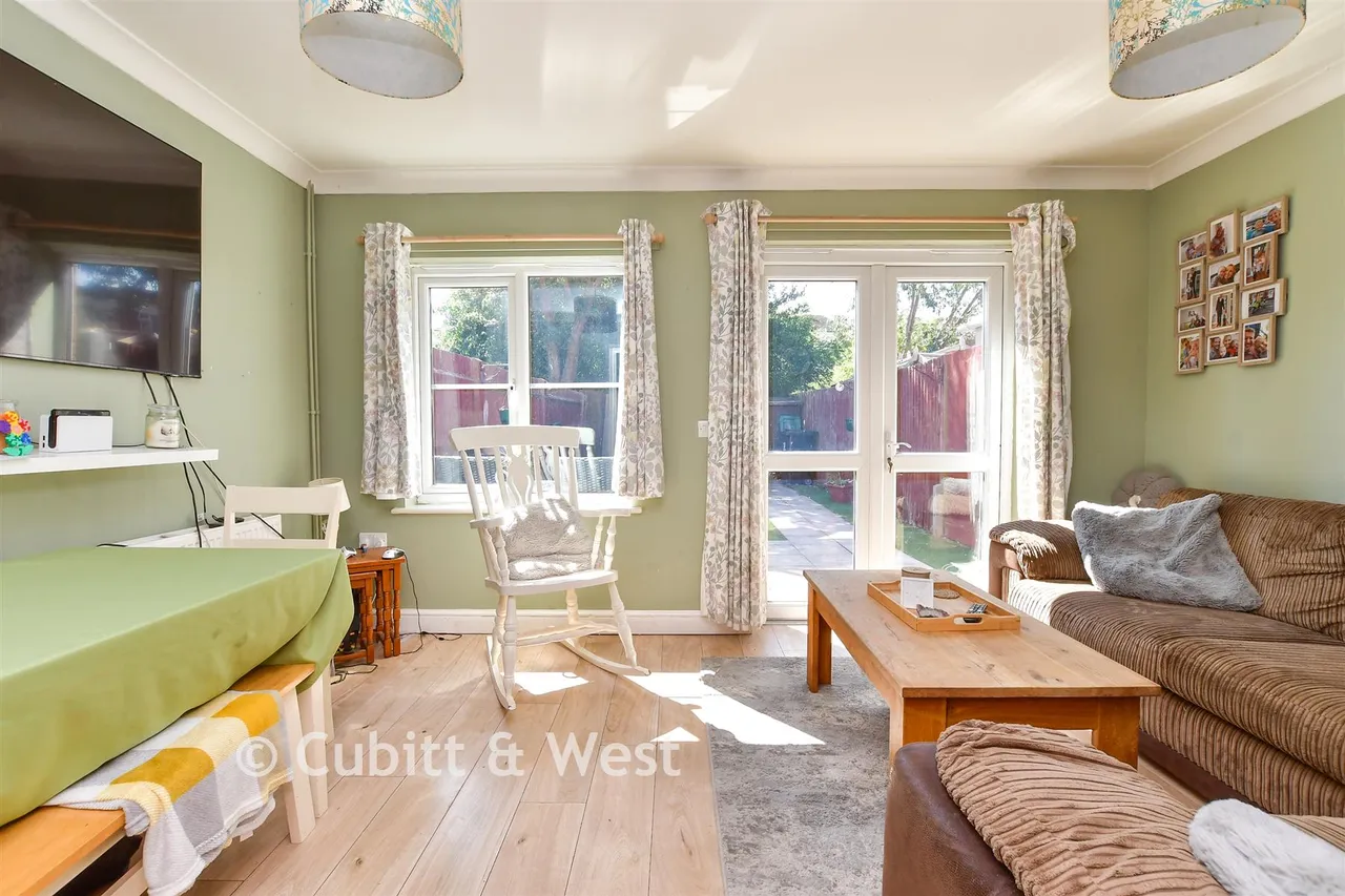 Monterey Gardens, Bognor Regis, PO21, photo 3