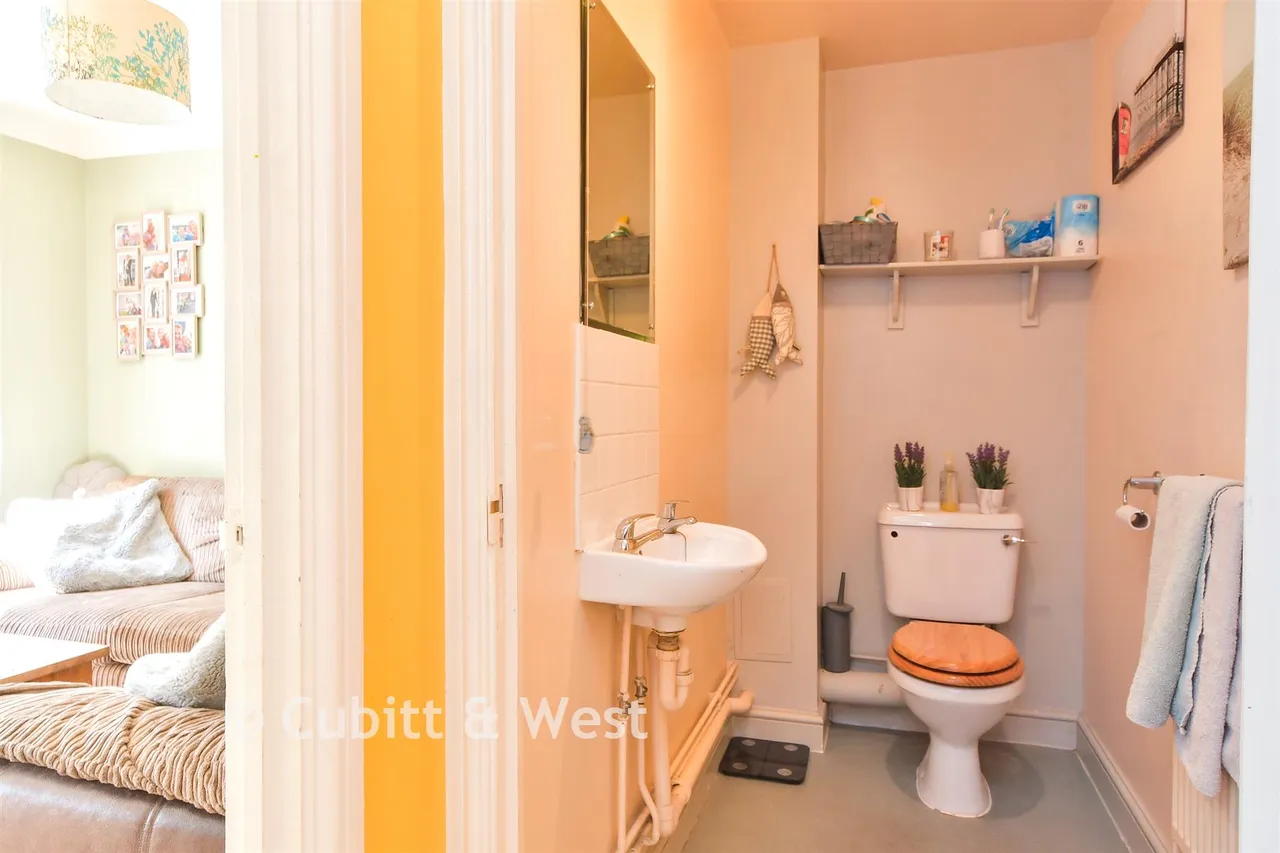 Monterey Gardens, Bognor Regis, PO21, photo 6
