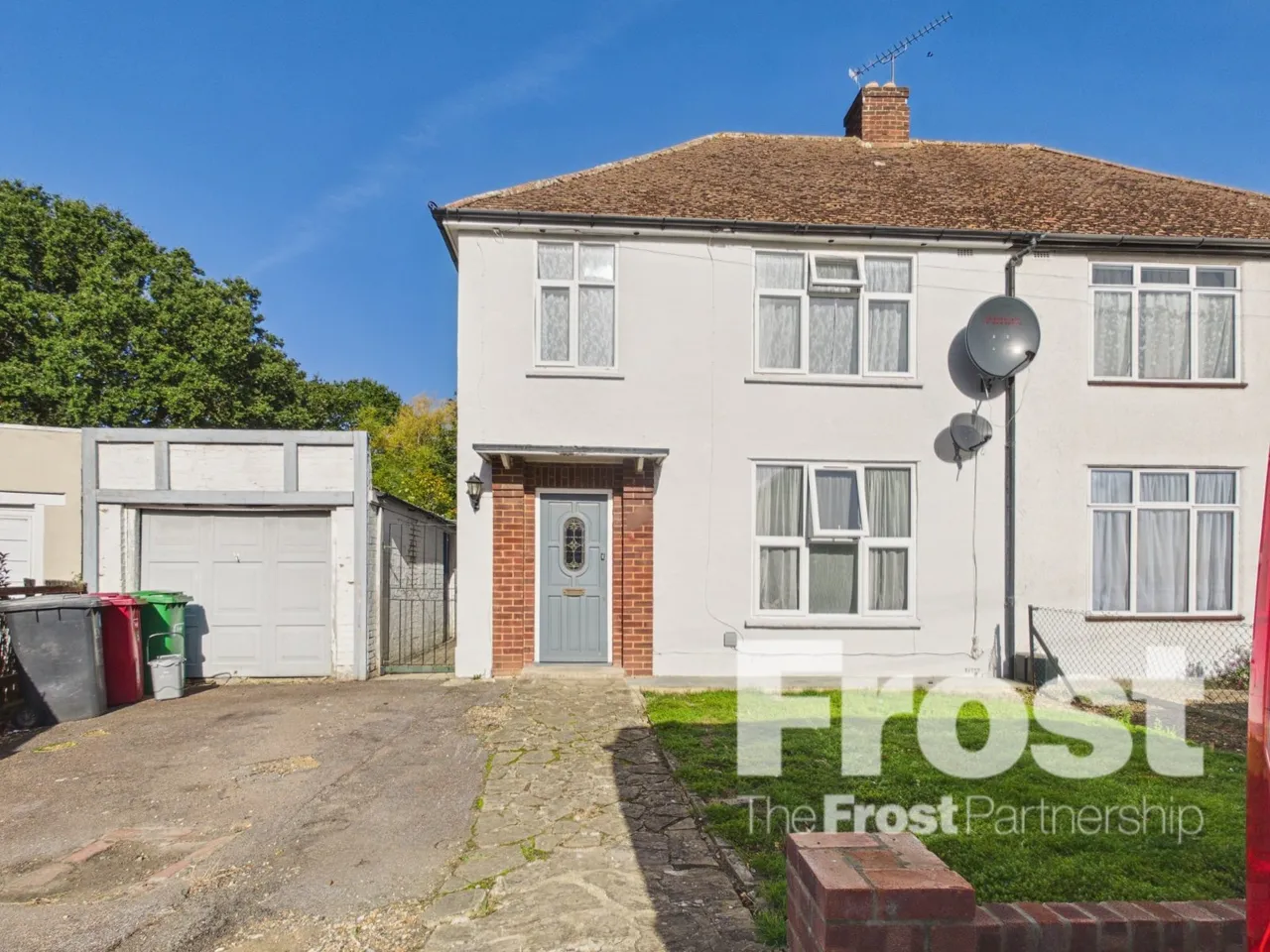 3 bed glenavon gardens, slough, berkshire,sl3 to rent, Slough, Berkshire
