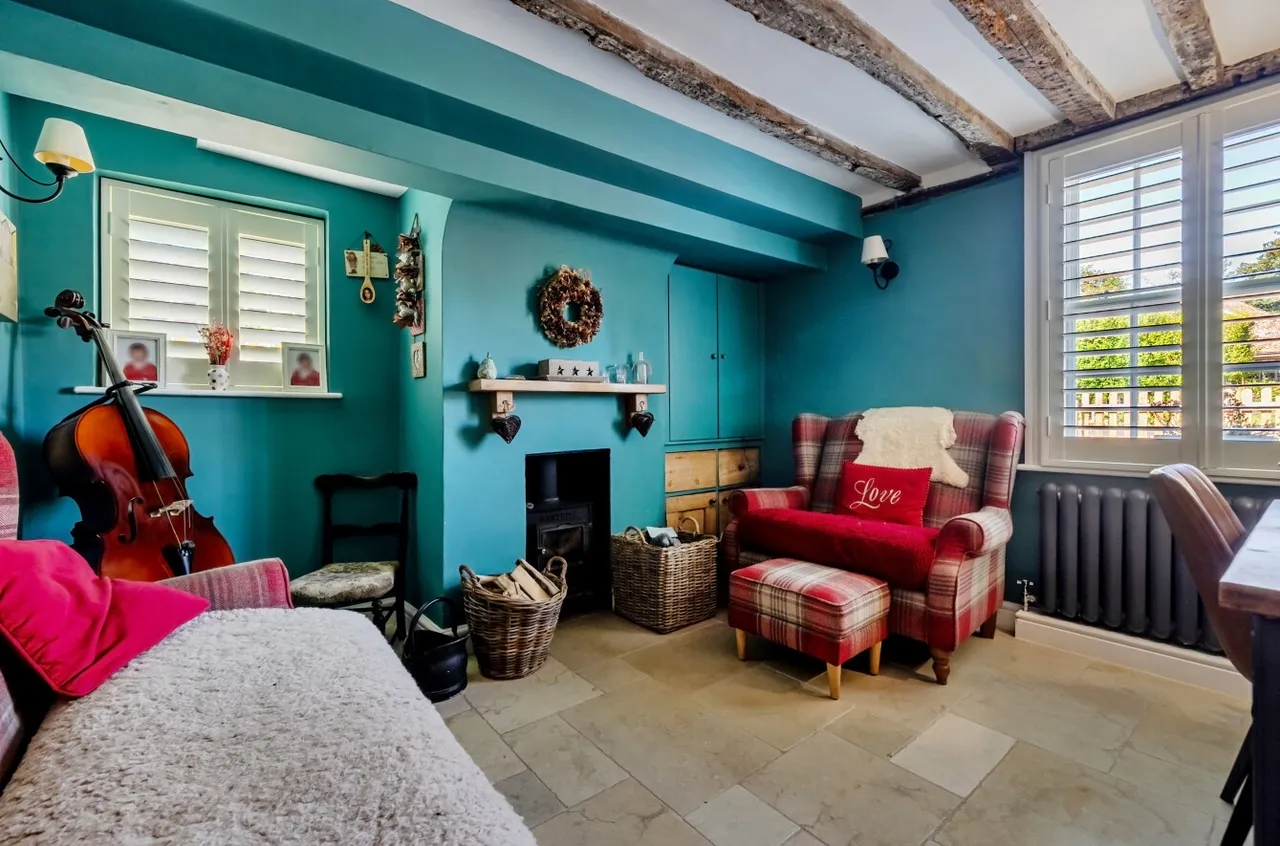Pankridge Street, Crondall, Farnham, Hampshire, GU10 5QU, photo 8