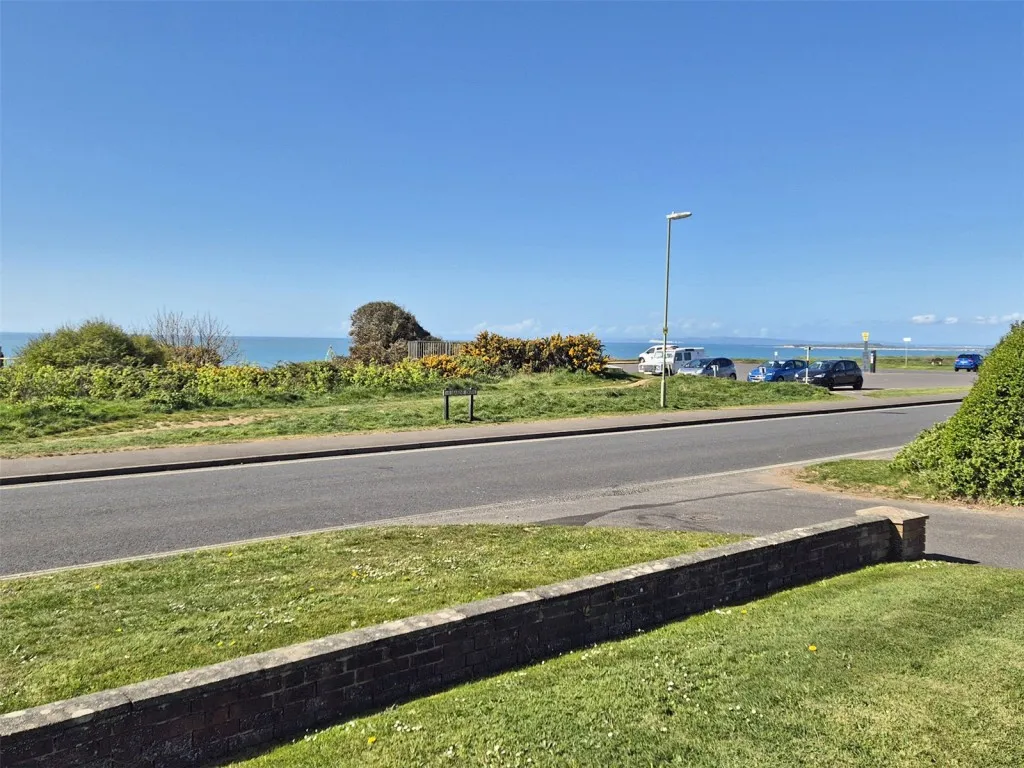 Barton on Sea, New Milton, photo 17