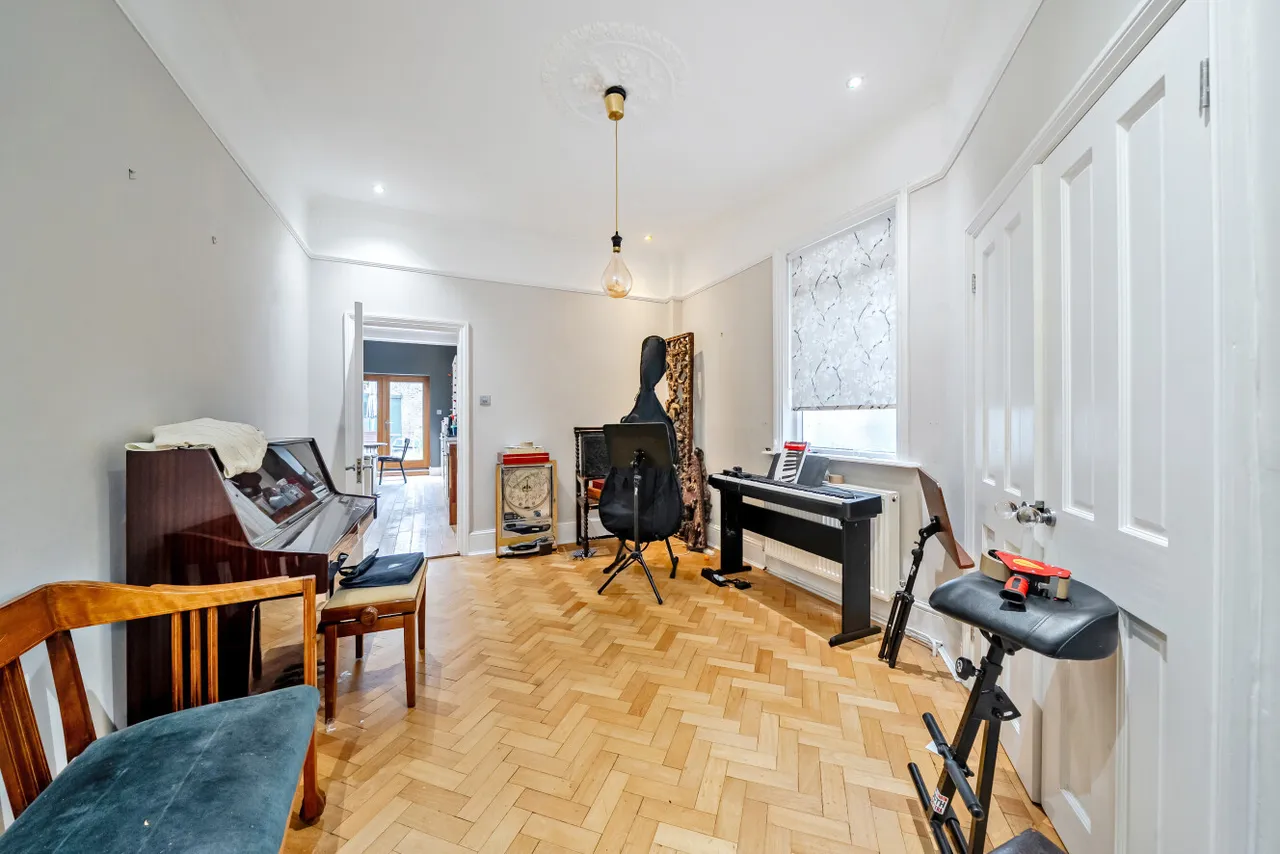Leigham Vale, Streatham Hill, London, SW16, photo 6