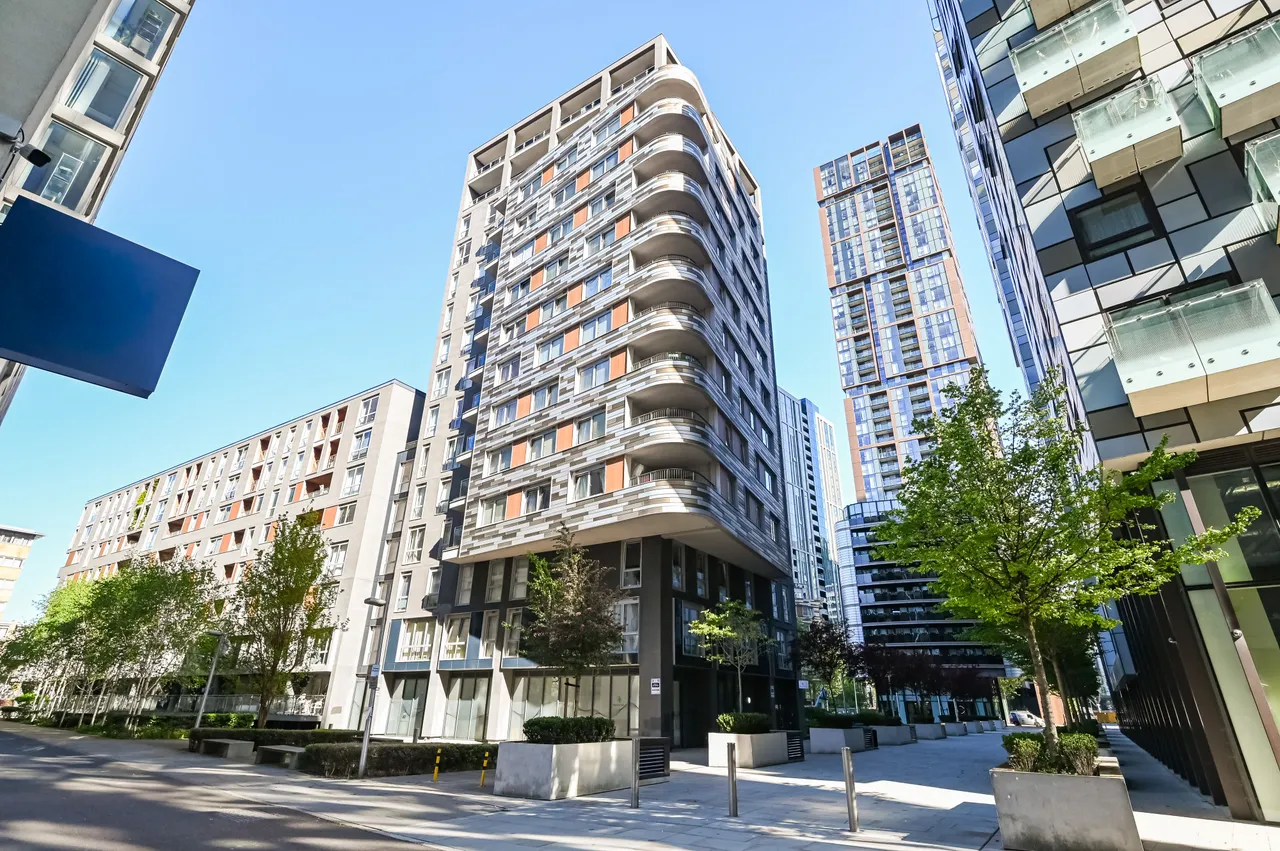 Flat 1003, 35 Indescon Square, London, photo 12
