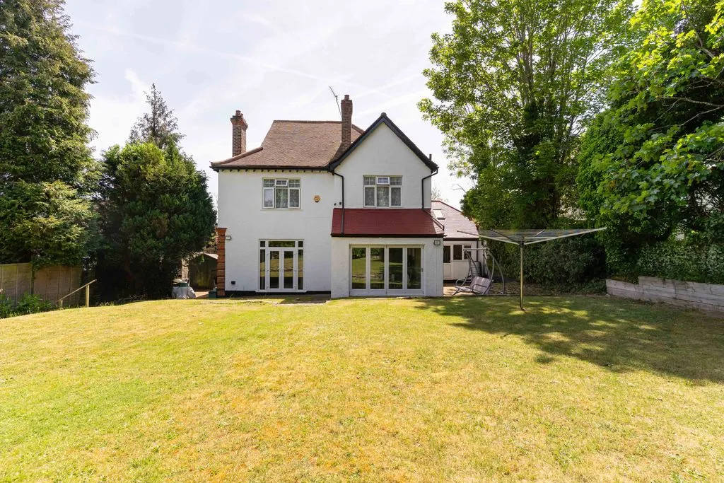Smitham Downs Road, Purley CR8 4NA, photo 8