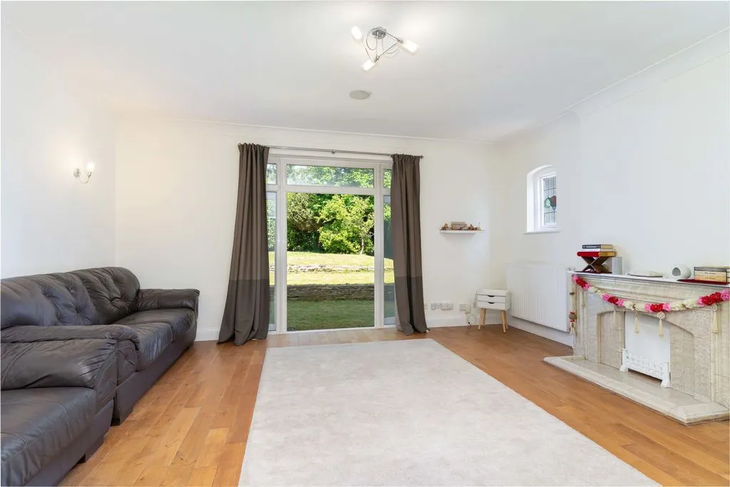 Smitham Downs Road, Purley CR8 4NA, photo 6
