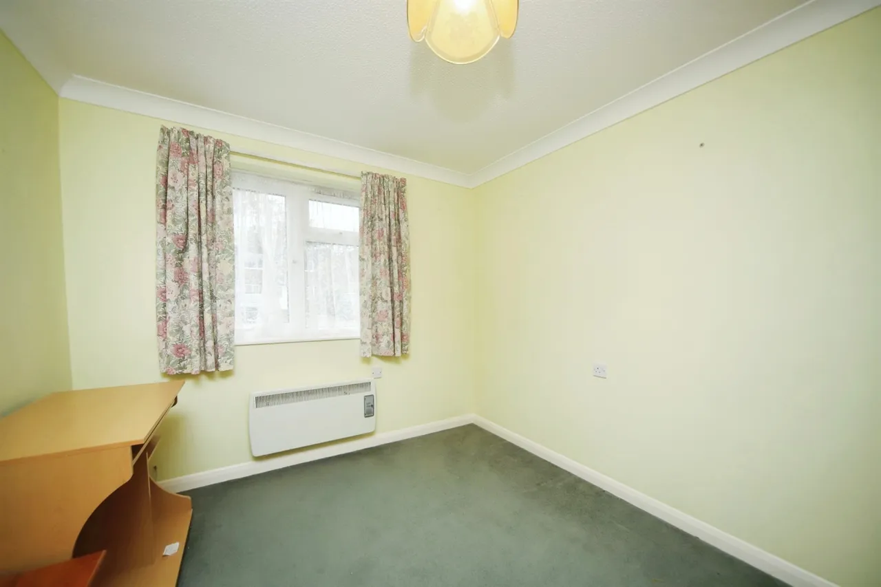 Langham Gardens, Taunton, TA1, photo 8