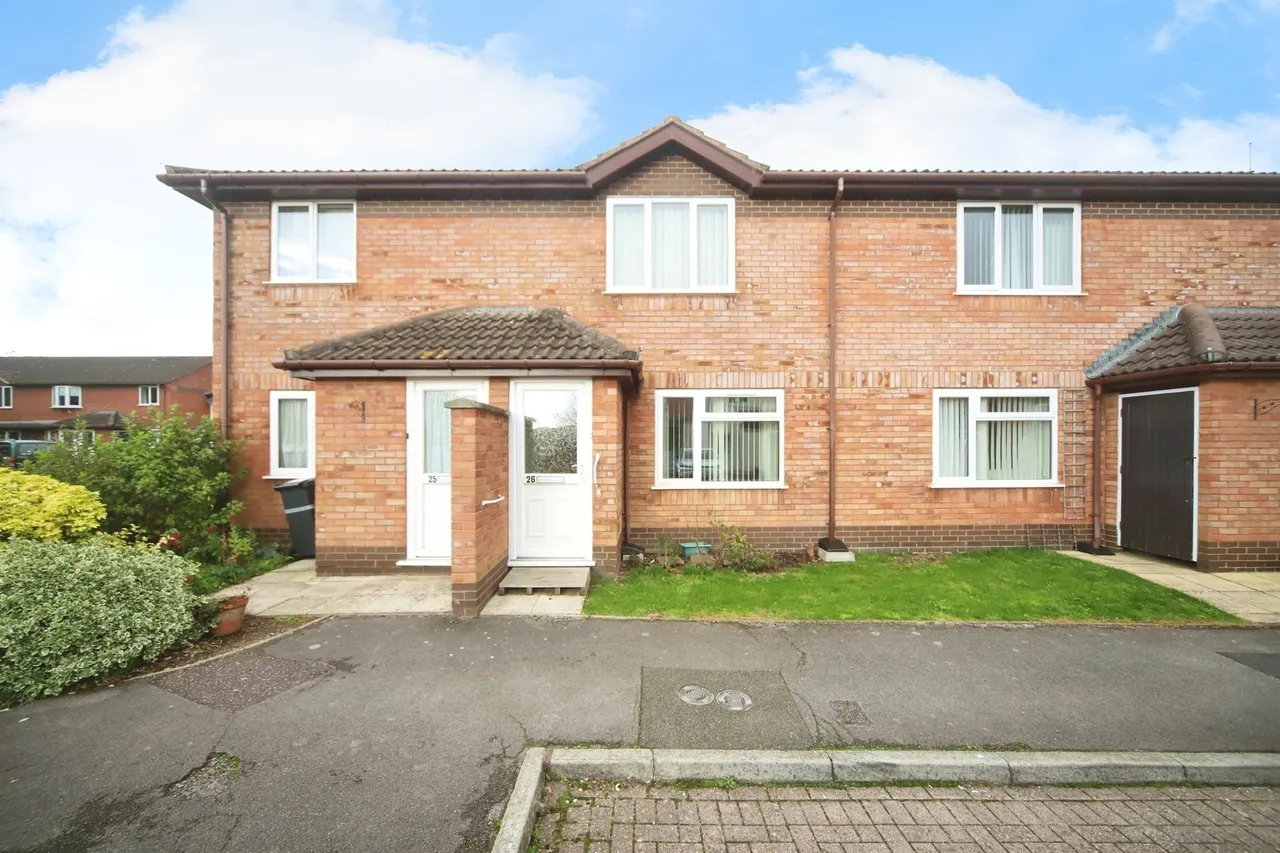 Langham Gardens, Taunton, TA1, photo 9