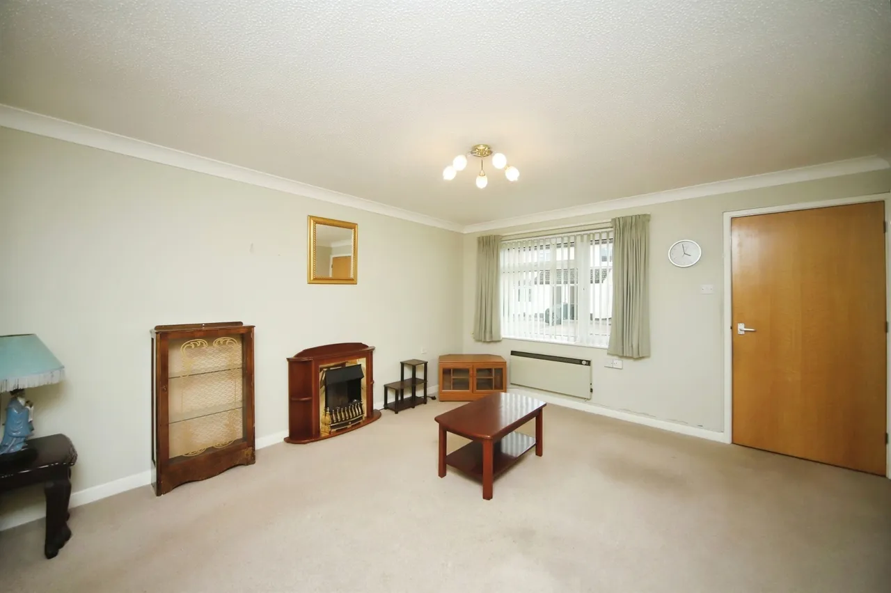 Langham Gardens, Taunton, TA1, photo 15