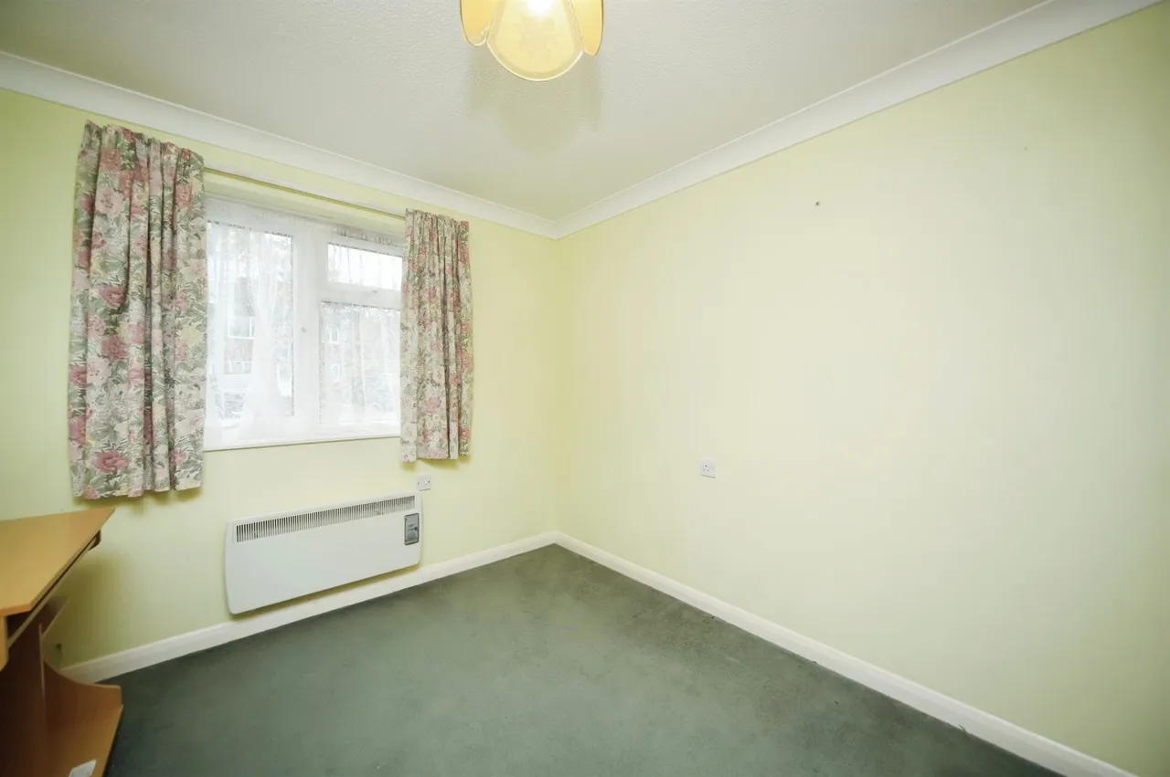 Langham Gardens, Taunton, TA1, photo 17