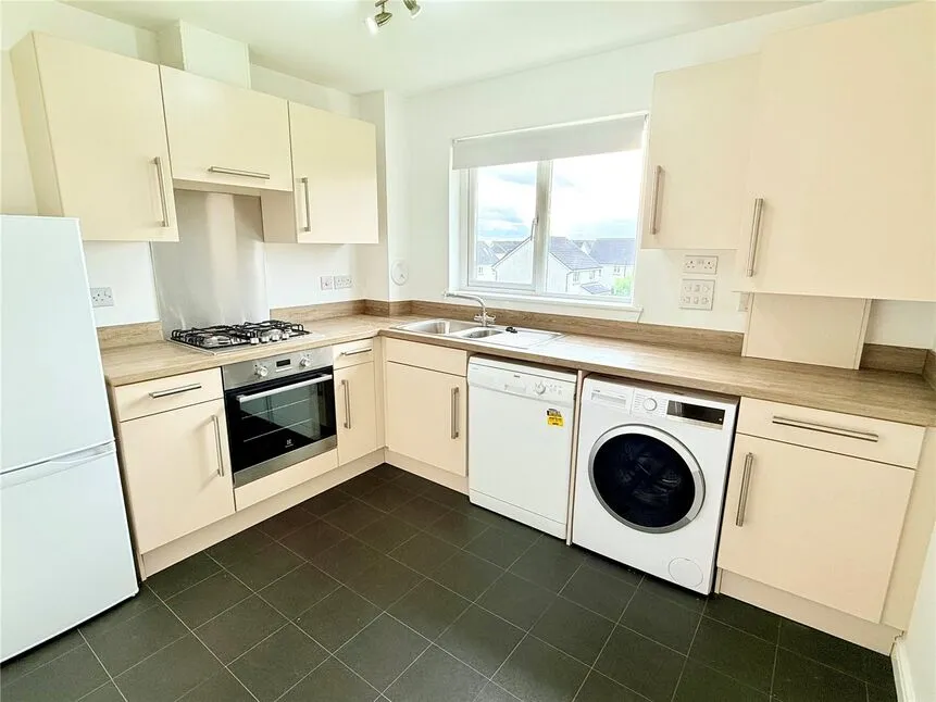 Duthac Court, Dunfermline, Fife, KY11, photo 4