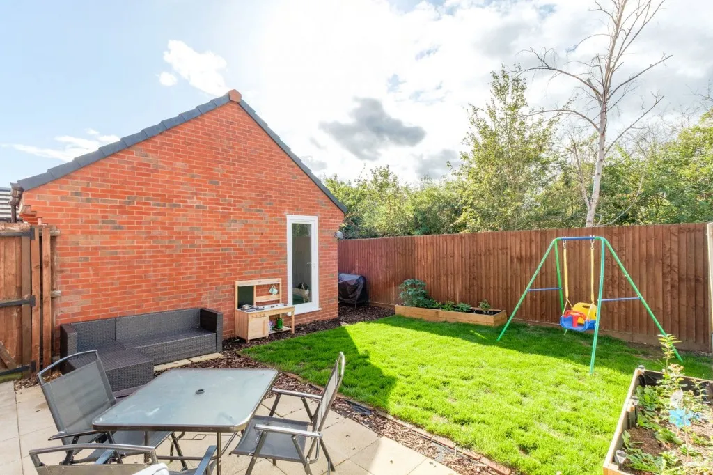 Jackson Crescent, East Leake, LE12, photo 13