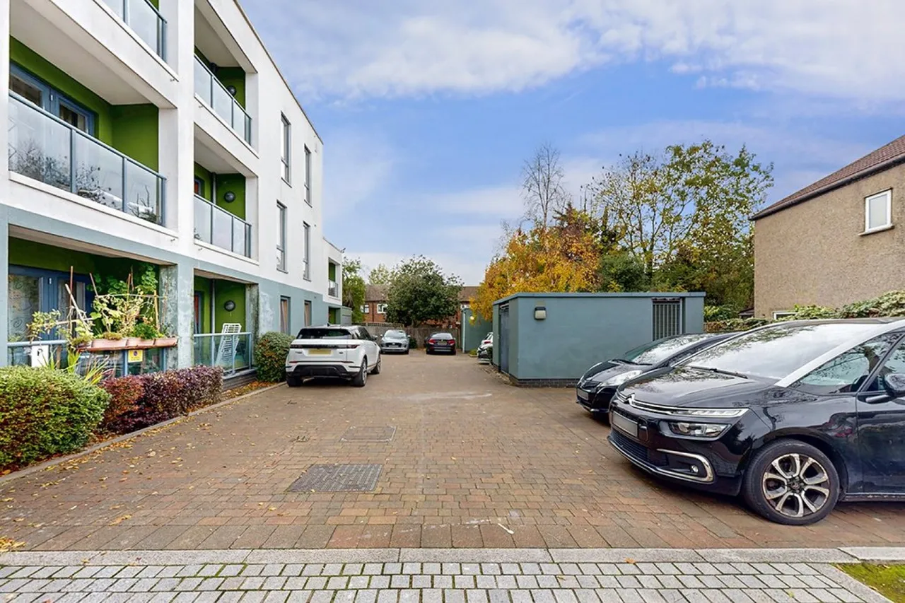 Richards Close, Harrow, HA1, photo 9