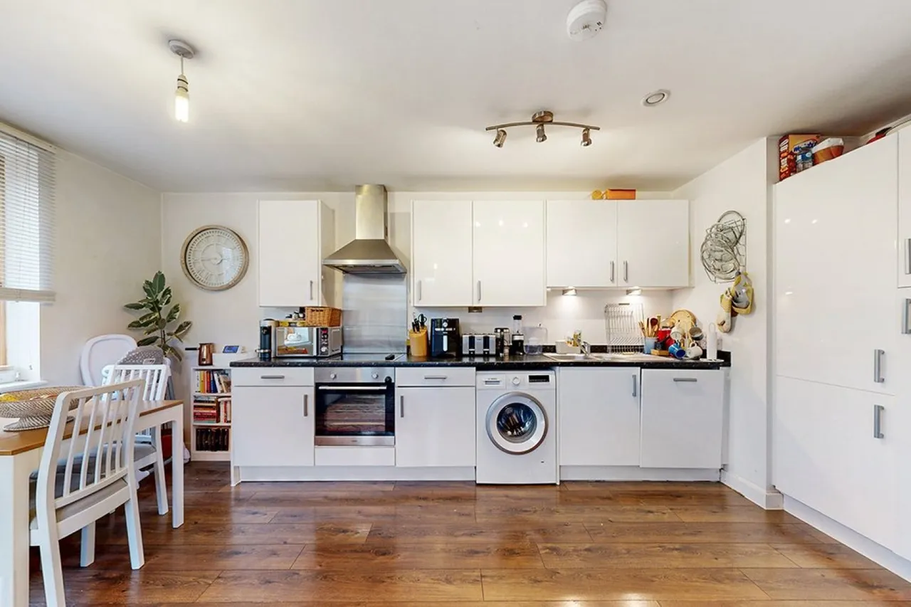 Richards Close, Harrow, HA1, photo 3