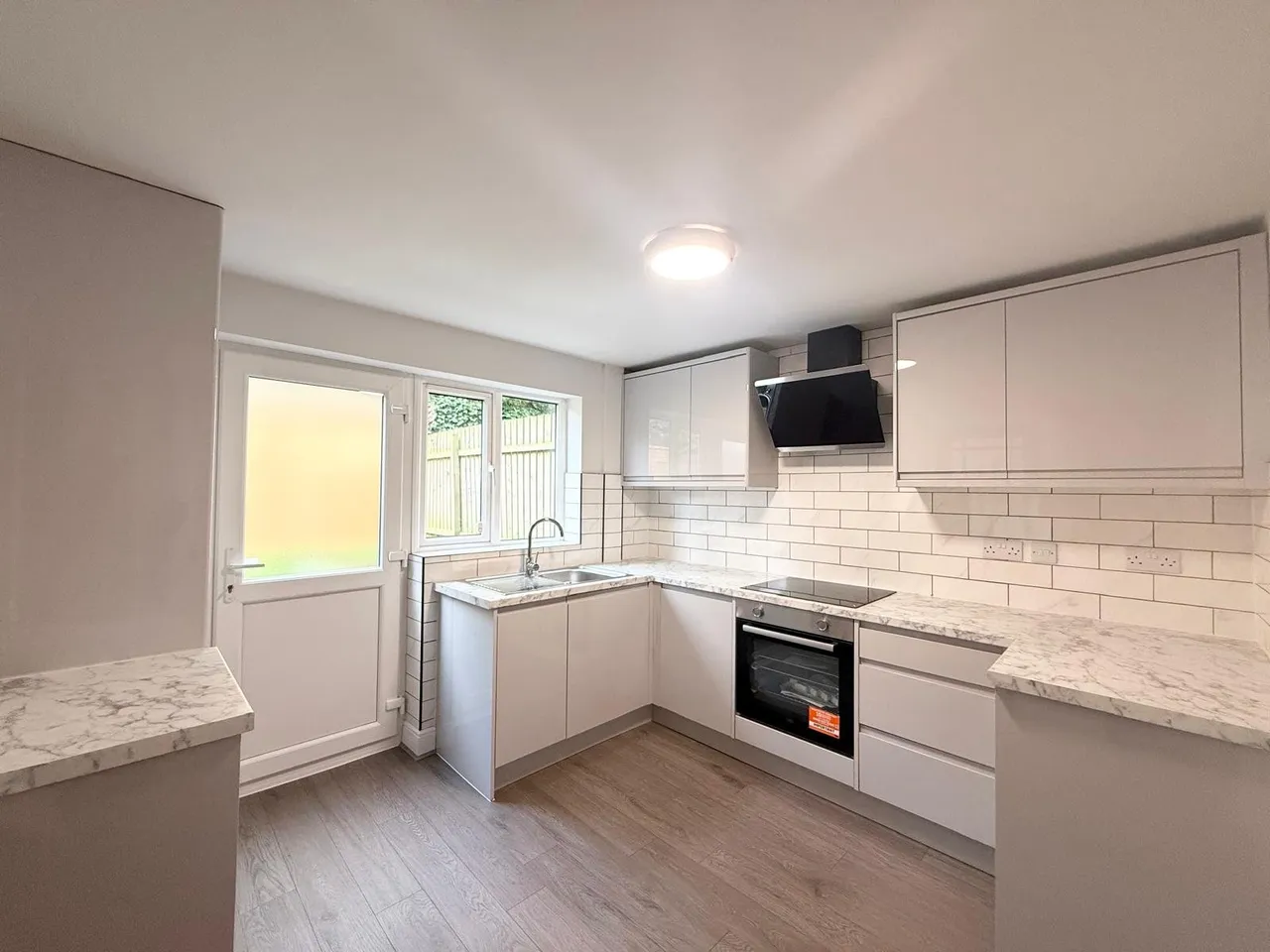 Fernbank Place, Leeds, LS13, photo 3
