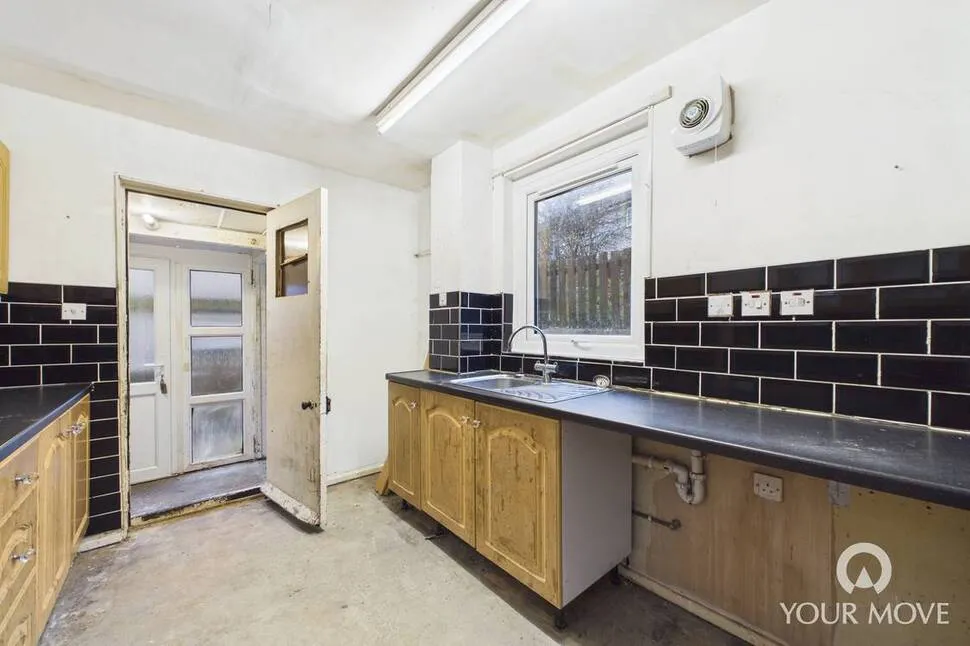 Pearl Road, Salterbeck, CA14, photo 9