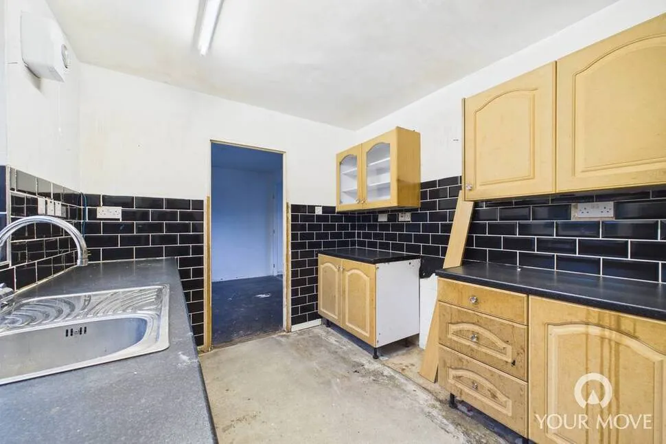 Pearl Road, Salterbeck, CA14, photo 8