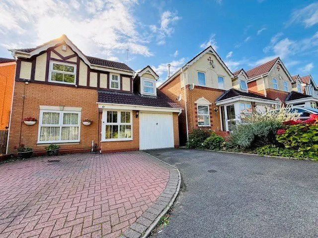 4 bed house for sale, Small Close, Smethwick, B67
