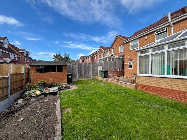 Small Close, Smethwick, B67, photo 23