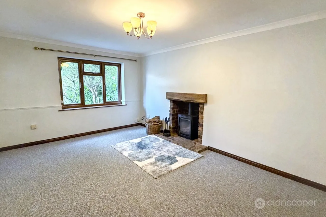 Falcon Close, Thornhill, CV11, photo 6