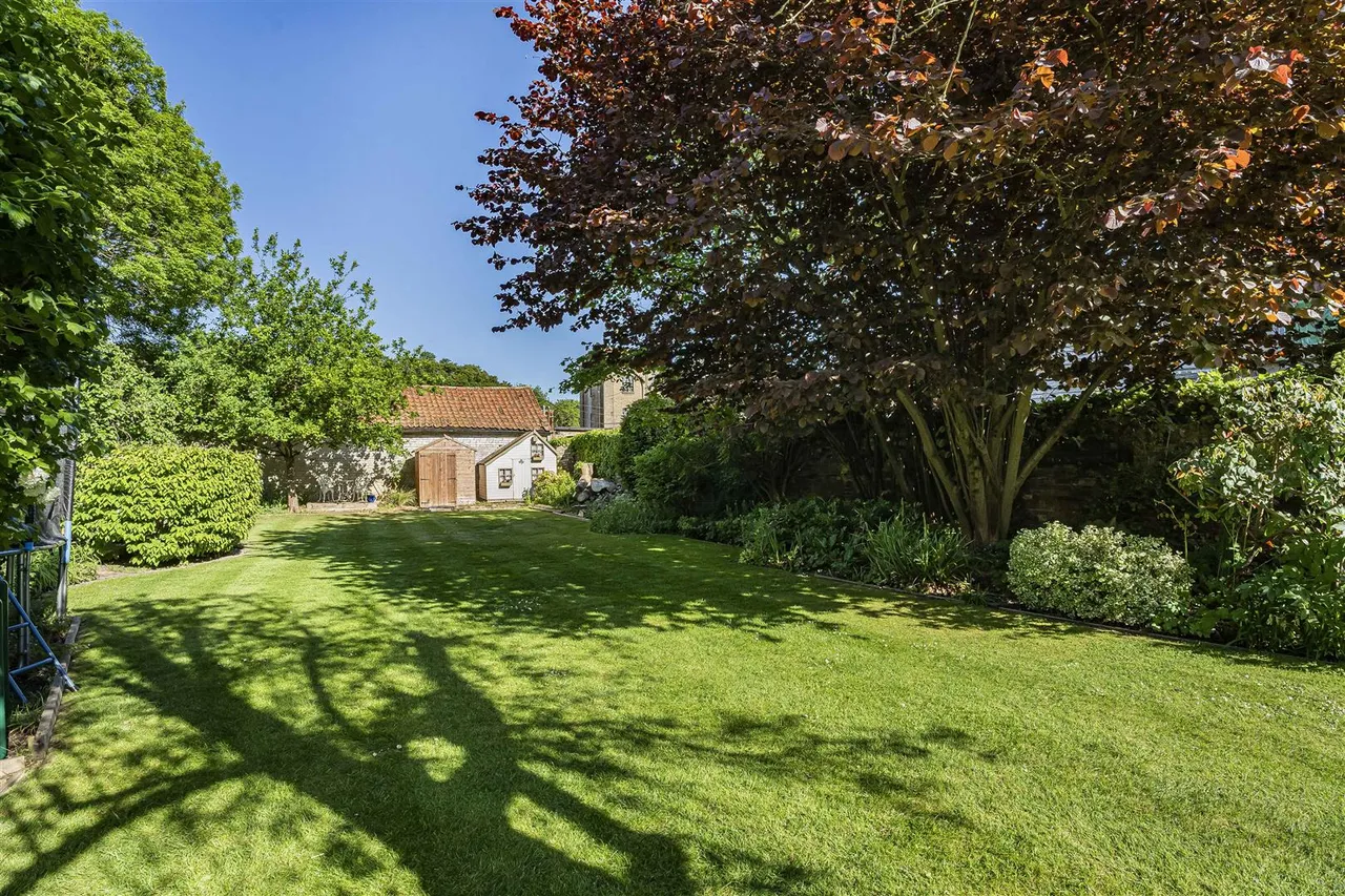 High Street, Sawston, CB22, photo 40