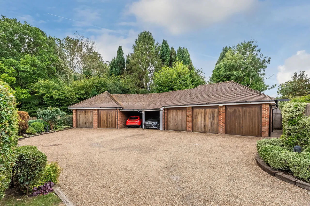 Limetree Mews, Tatsfield Nr Westerham, TN16, photo 12