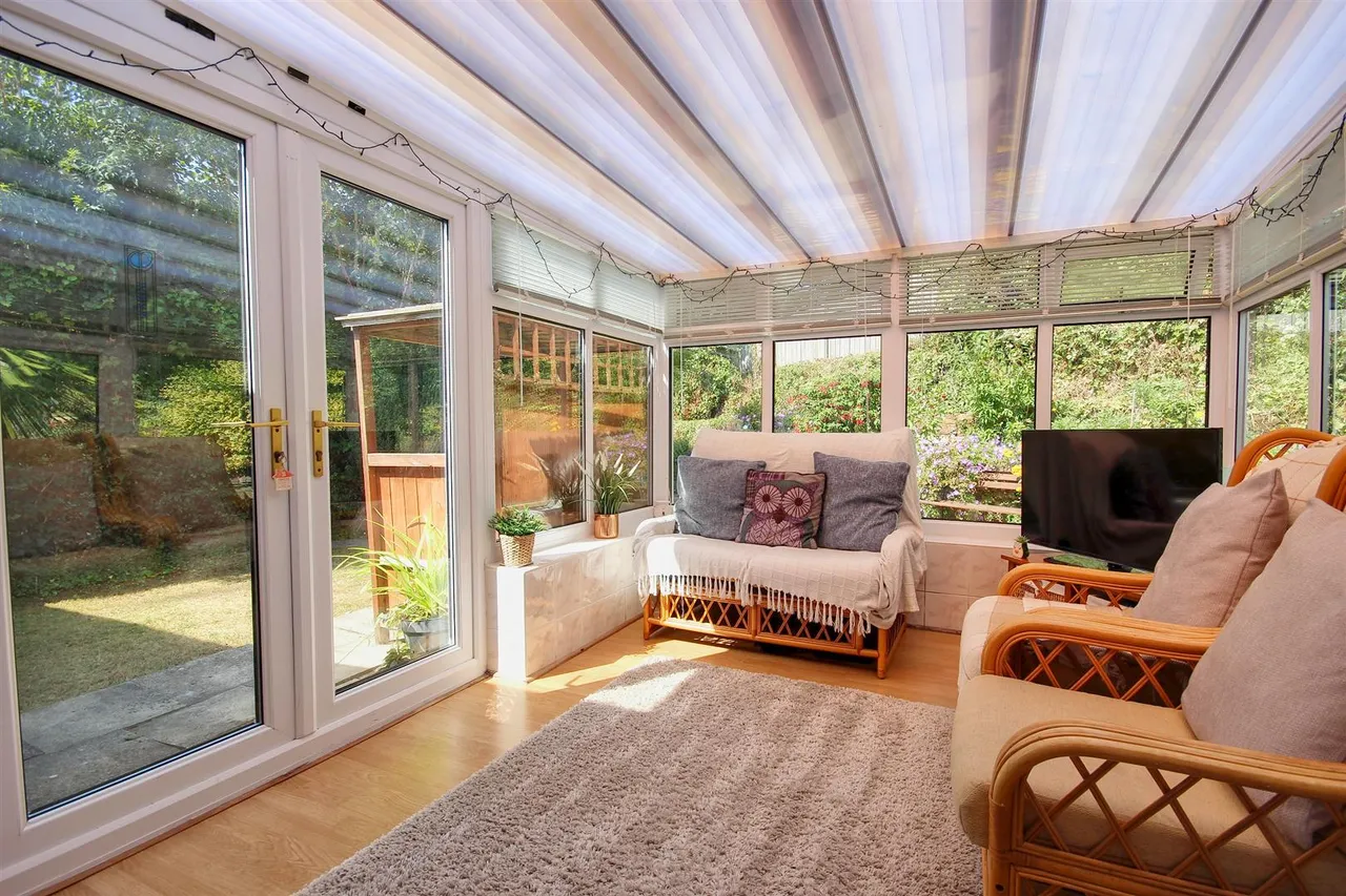 Beckside, Hornsea, photo 6