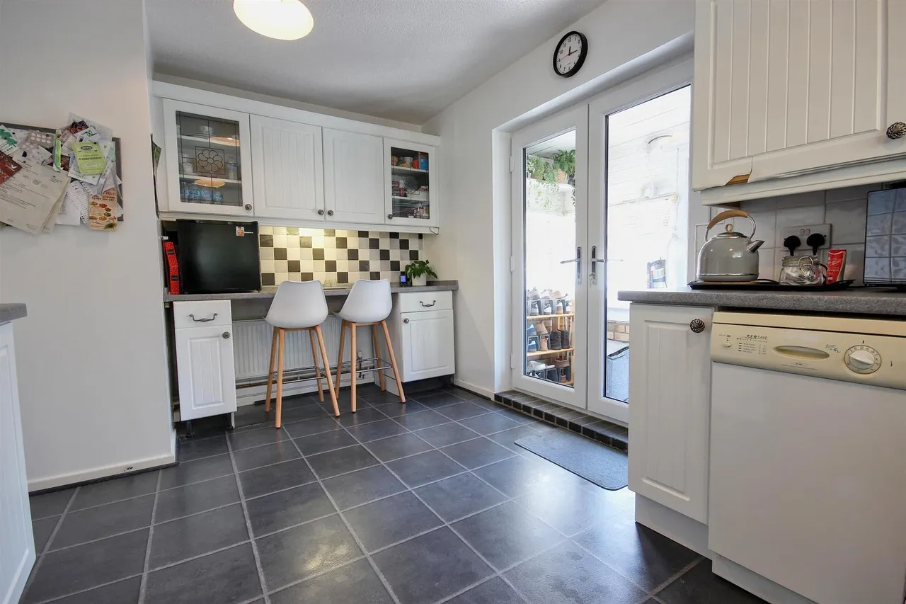 Beckside, Hornsea, photo 5