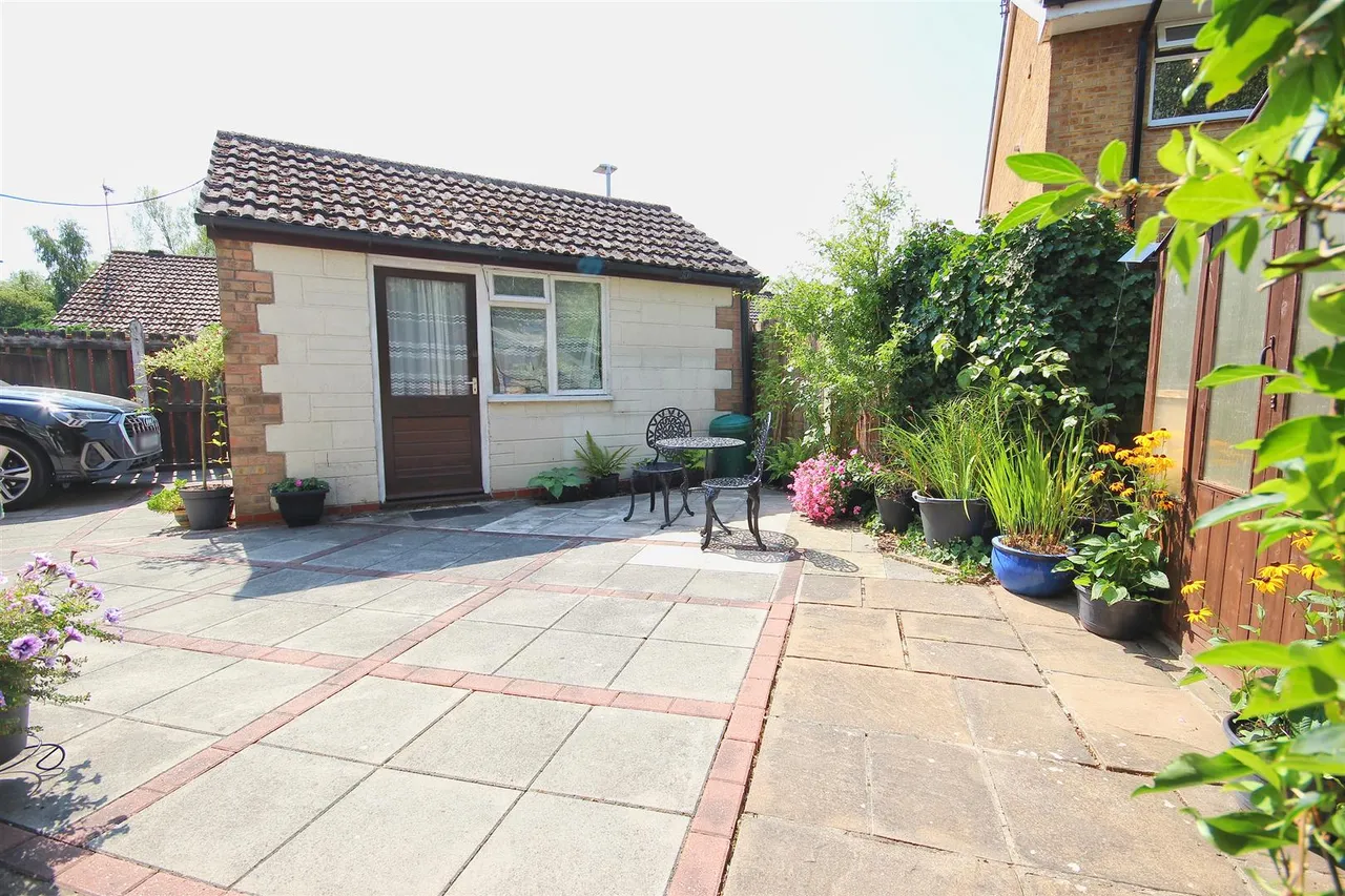 Beckside, Hornsea, photo 33