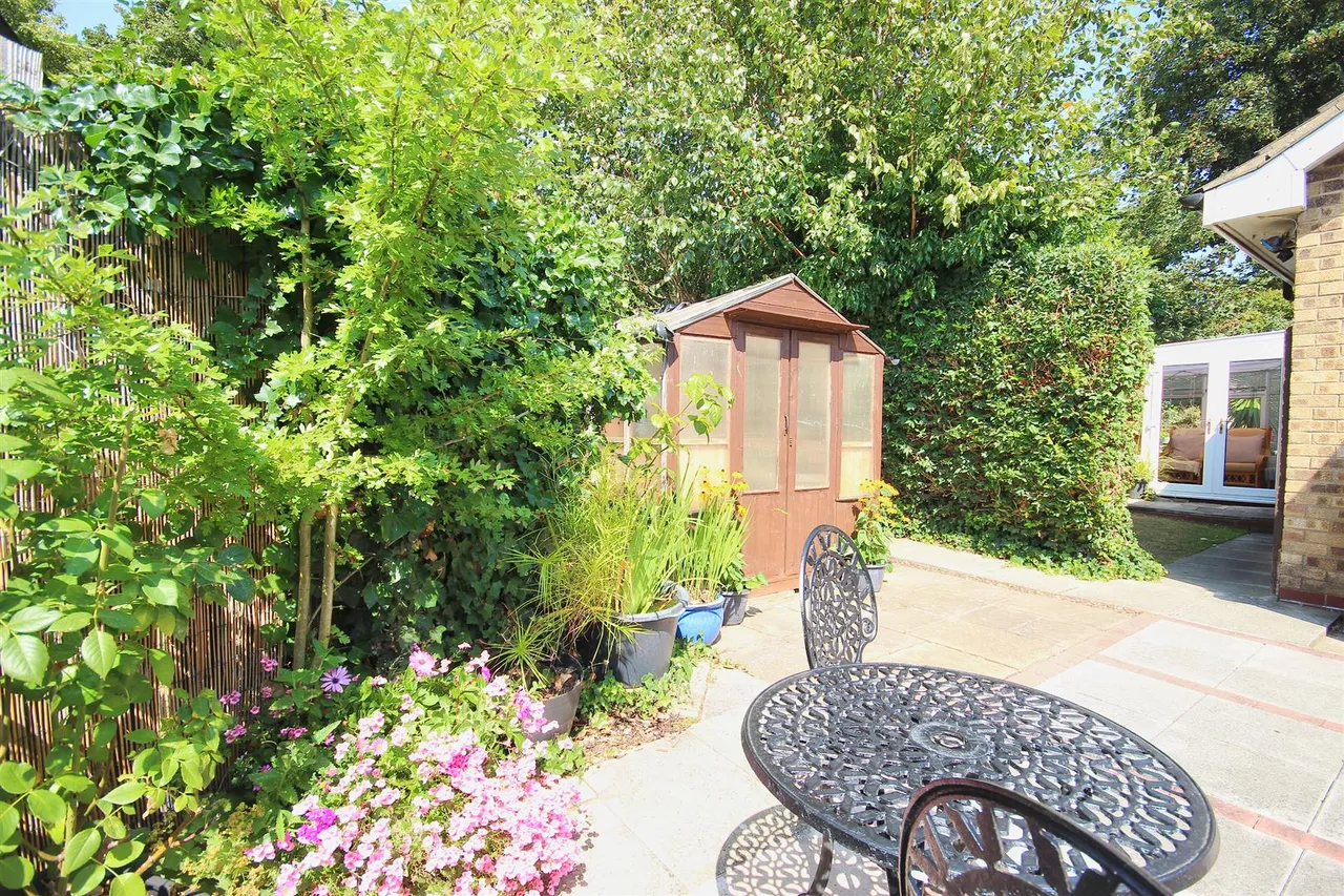 Beckside, Hornsea, photo 30
