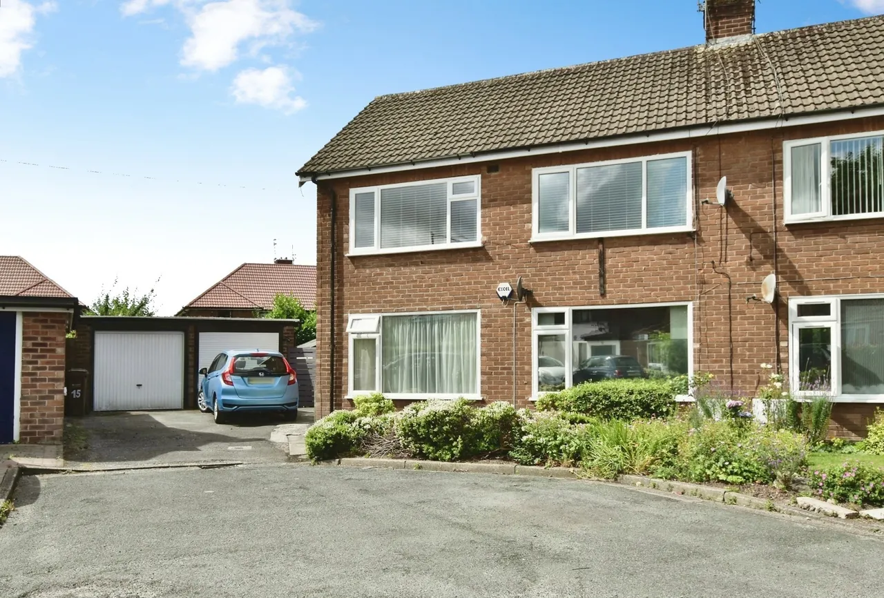 1 bed flat for sale — Darwin Grove, Bramhall, Stockport, Greater Manchester, SK7