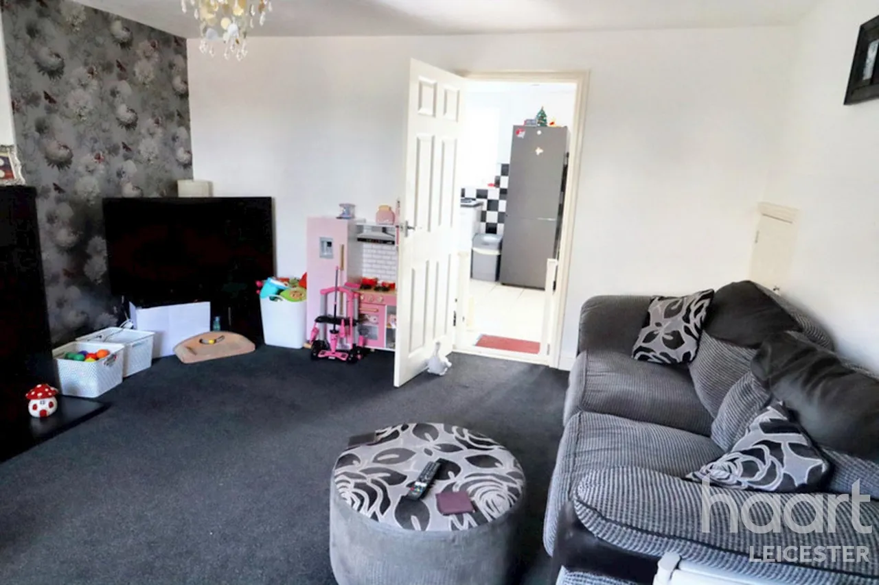 Flatholme Road, Leicester, LE5, photo 2