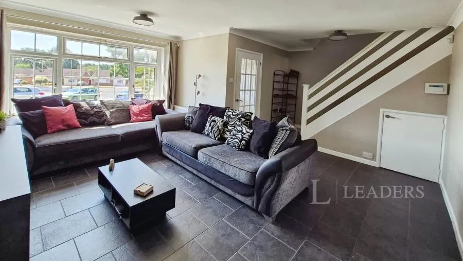 Dundee Close, Fareham, PO15, photo 4