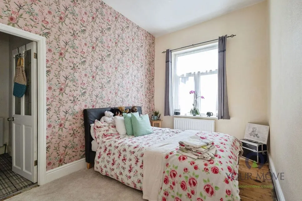 Rochdale Road, Shaw, Greater Manchester, OL2, photo 8