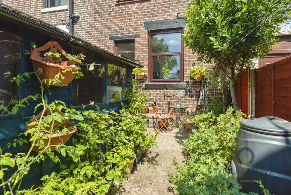 Rochdale Road, Shaw, Greater Manchester, OL2, photo 11