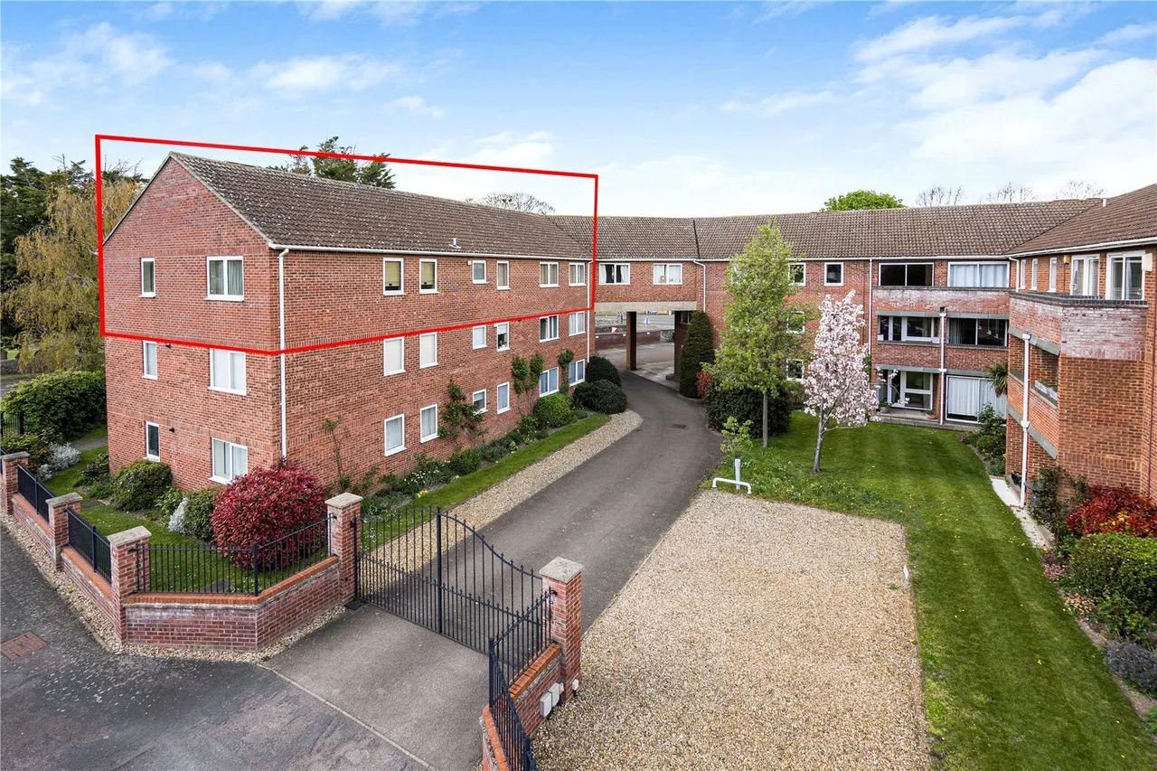 5 bed property for sale, Newmarket, CB8