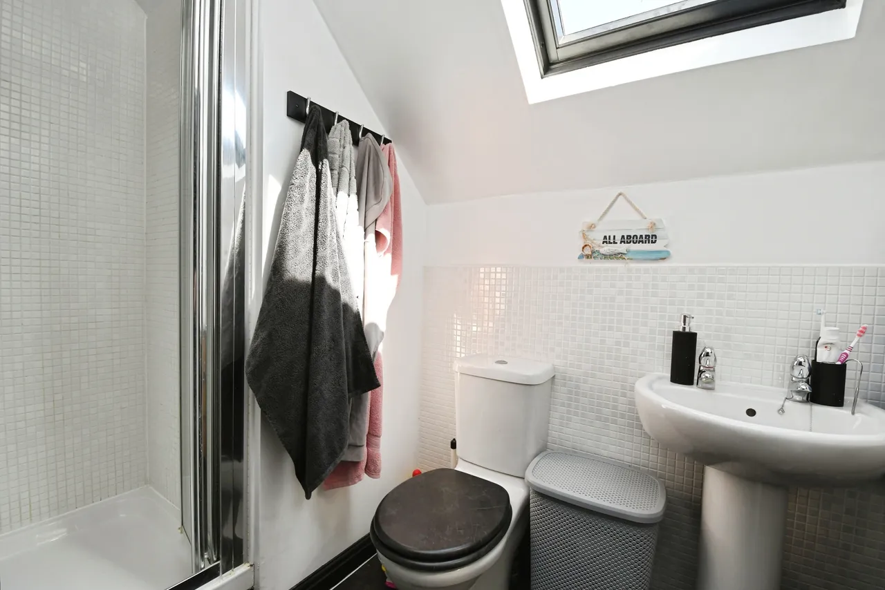 Warren Lane, Witham St Hughs, LN6, photo 10