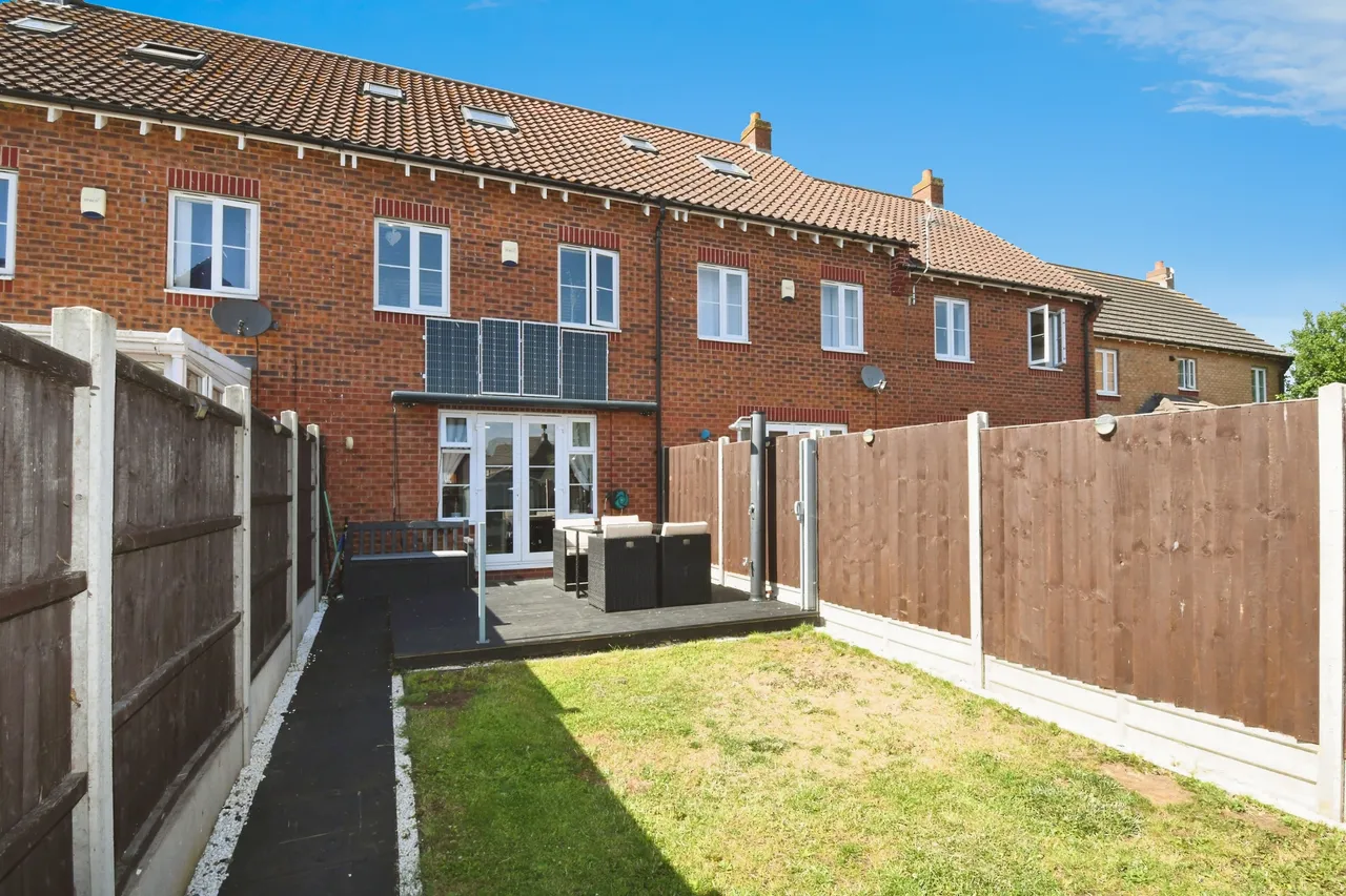 Warren Lane, Witham St Hughs, LN6, photo 12