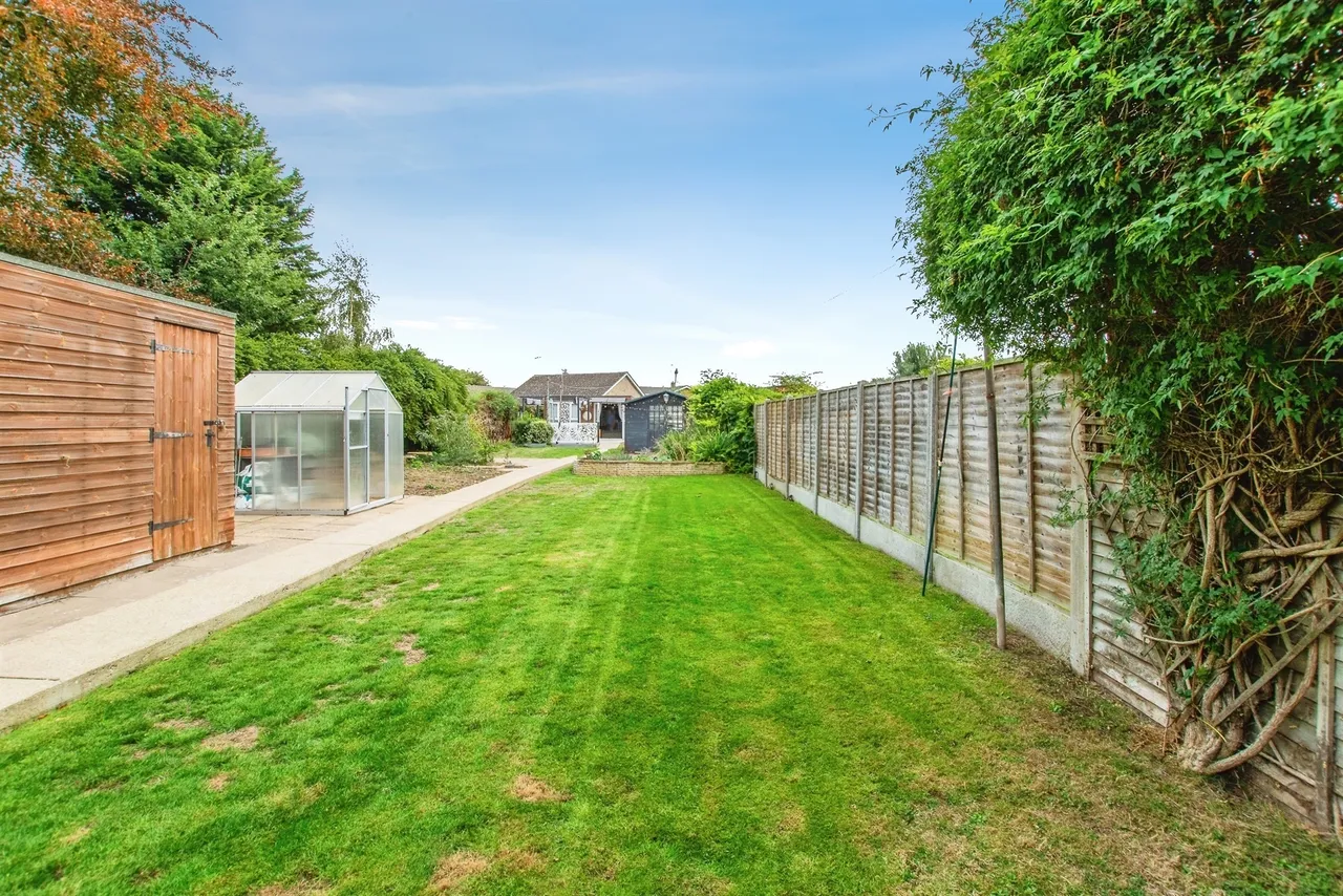 Sandringham Avenue, Wisbech, PE13, photo 21