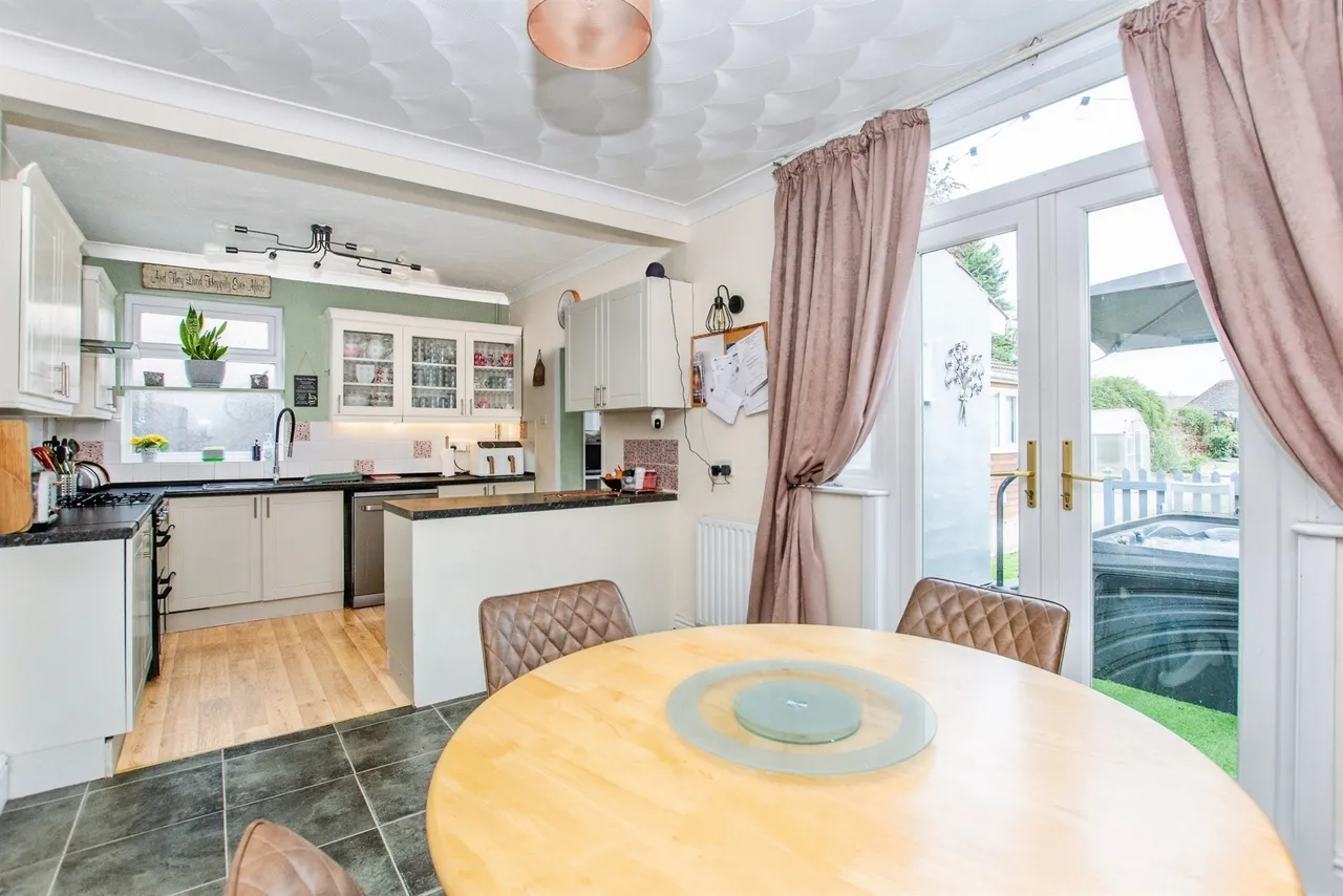 Sandringham Avenue, Wisbech, PE13, photo 5