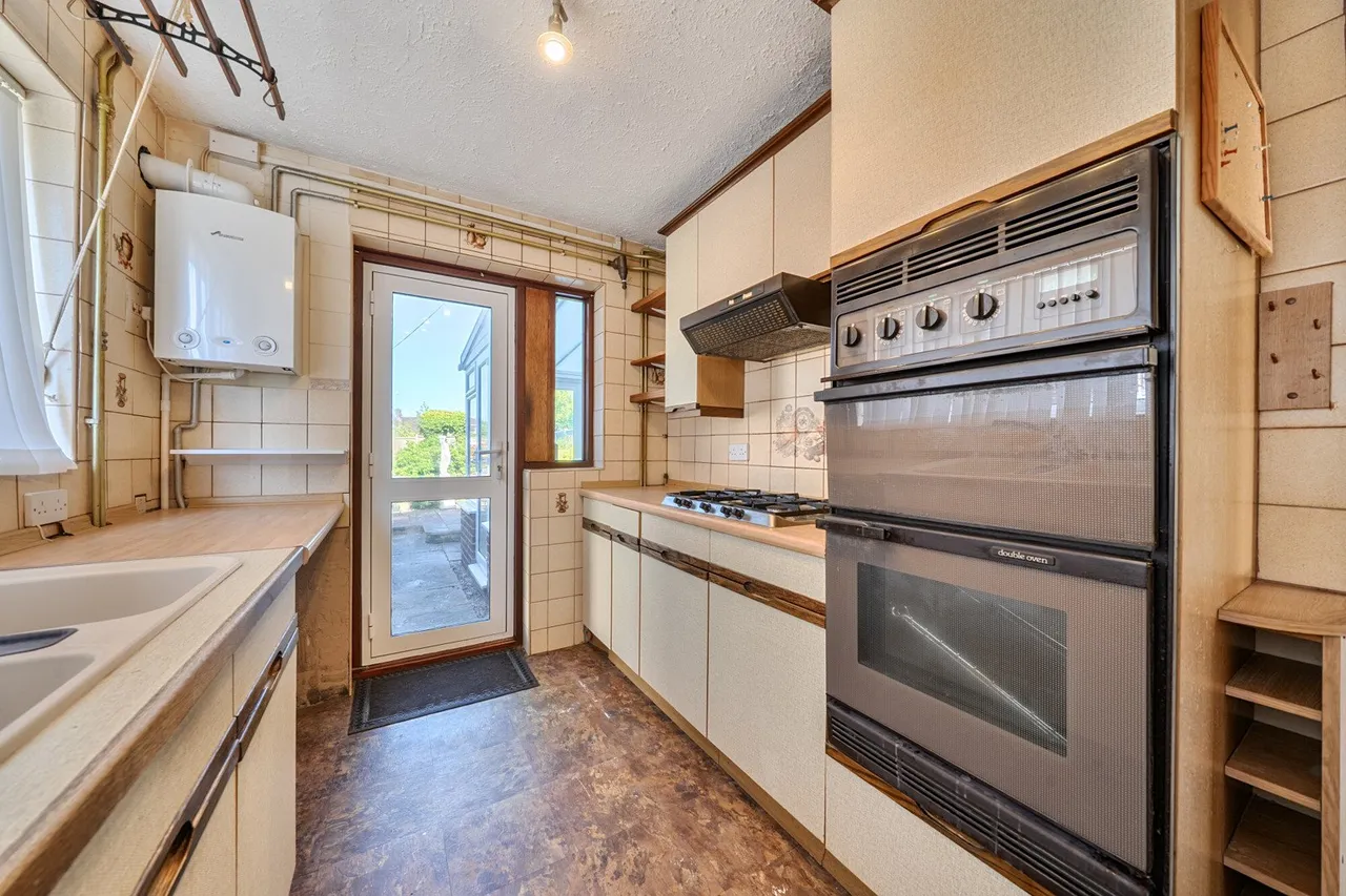 Multon Road, Sevenoaks, TN15, photo 18