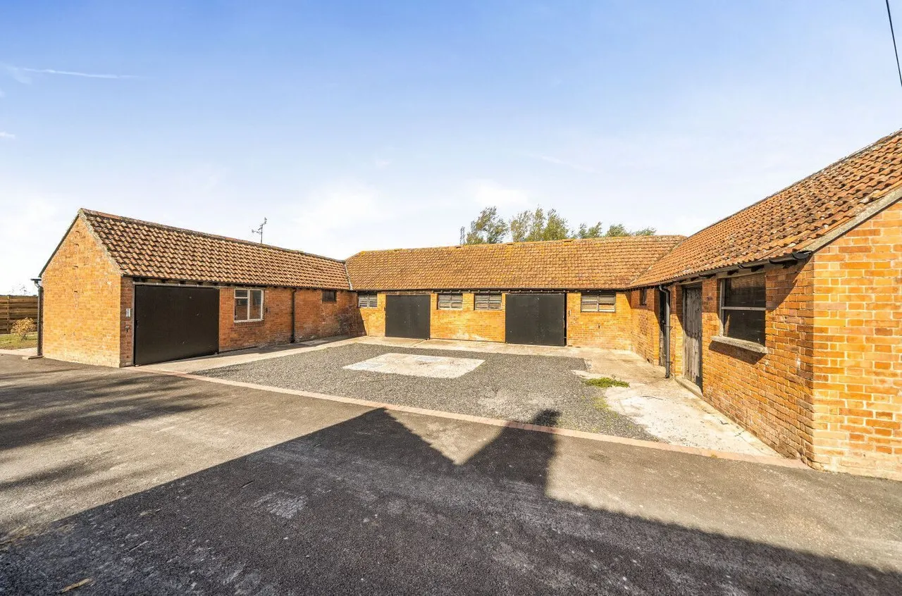 Wharfside, Lympsham, BS24, photo 21